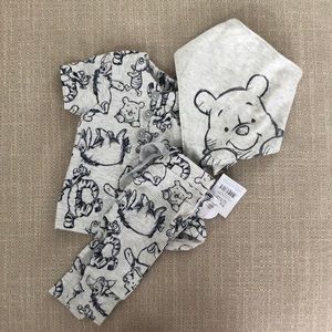 3 piece Disney Winnie the Pooh set